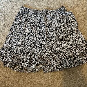 American eagle leopard print skirt
